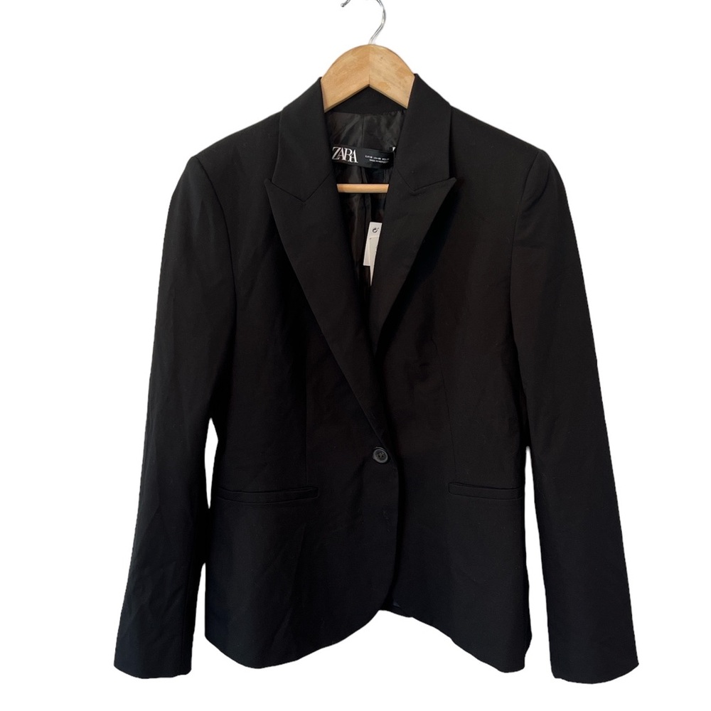 Zara Classic black one button blazer size 6 NWT